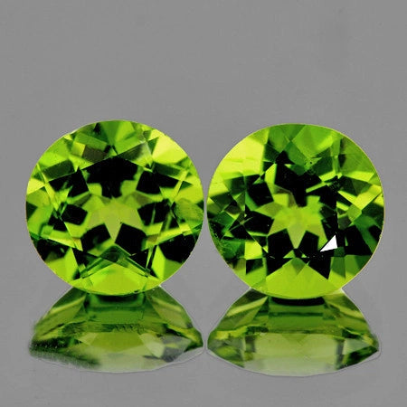 Peridot Pair 1.13 cts