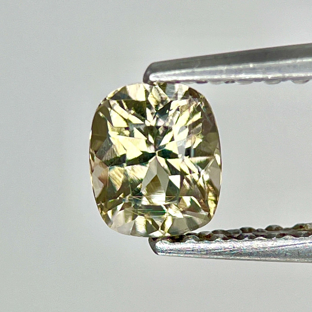 Tanzanite AKA GREEN 0.49 CTS.