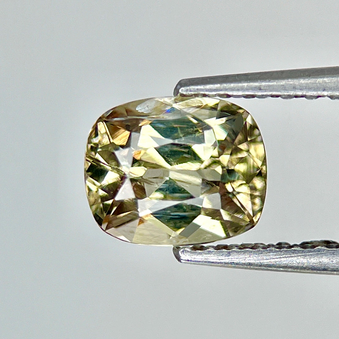 Tanzanite Unheated 0.97 Cts Yellow