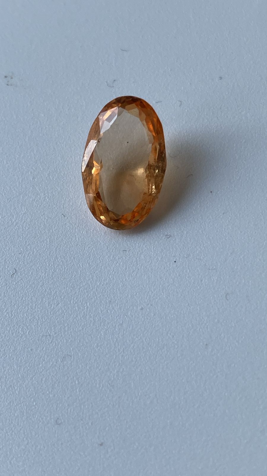 Zircon yellow 5.37 cts