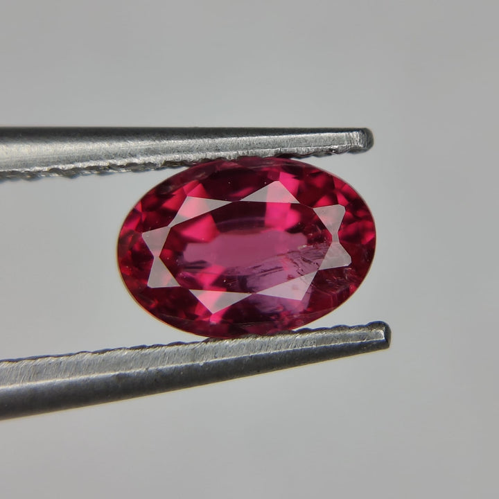 SPINEL PINKISH RED 0.68 CTS