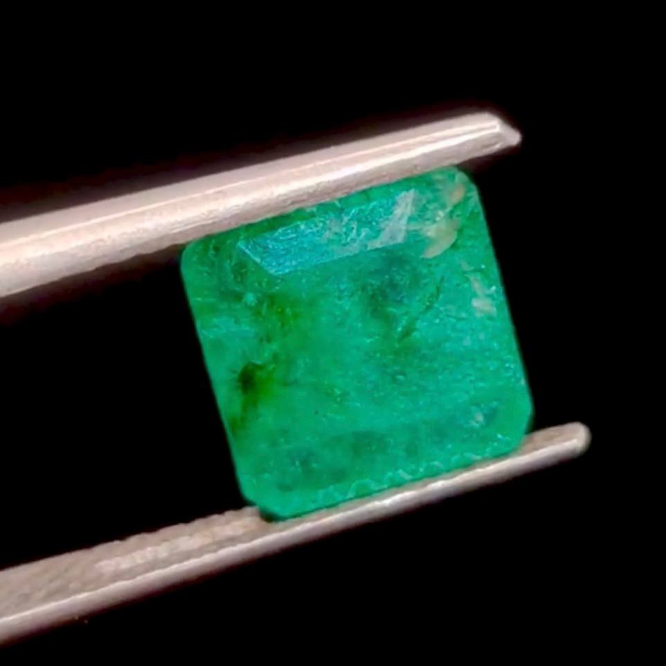 Emerald 2.45 Cts.