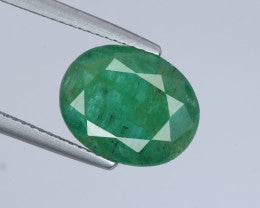 Emerald 5.65 Cts Certified