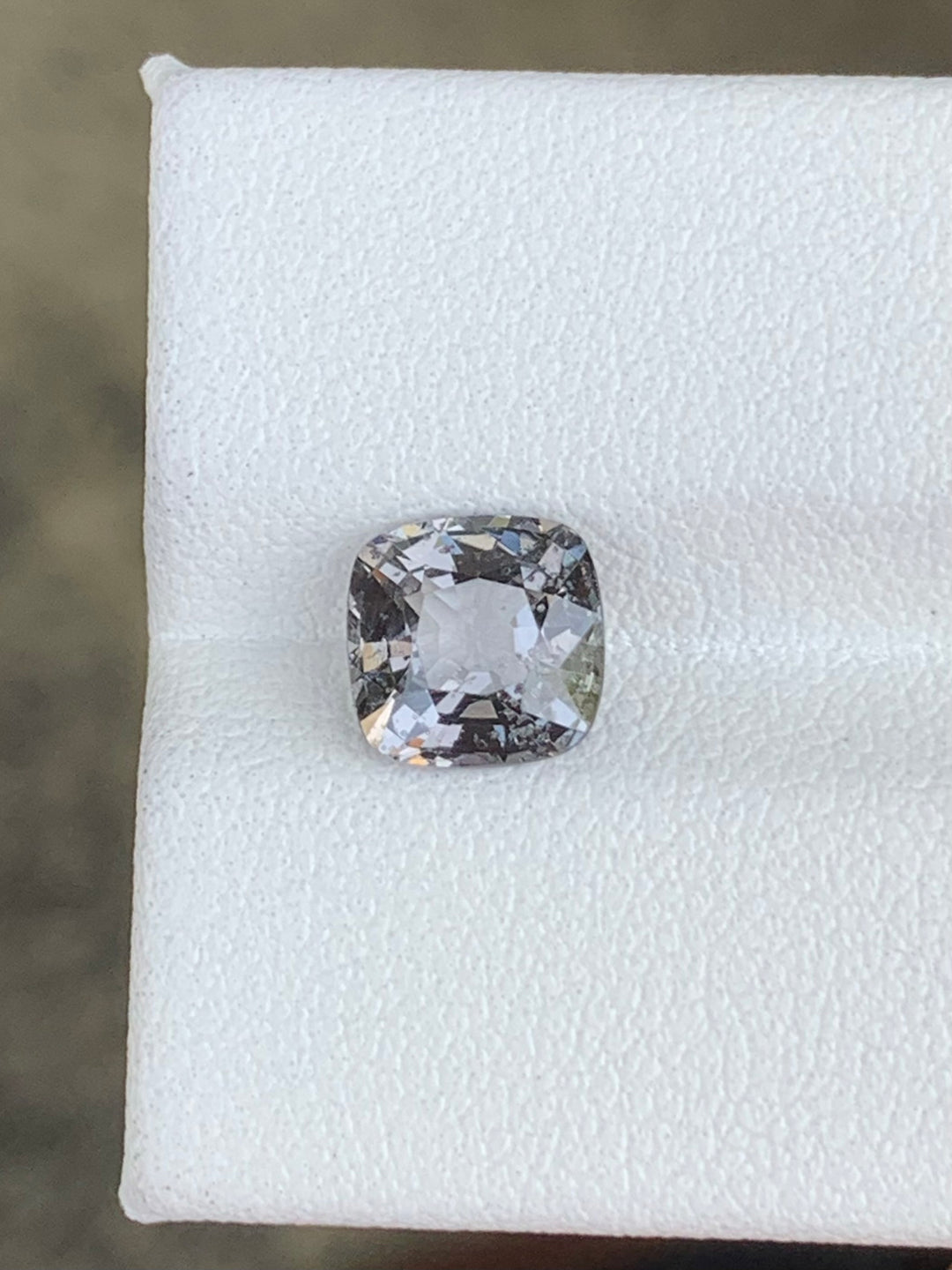 SPINEL PURPLE WITH A HINT OF YELLOW 1.73 CTS