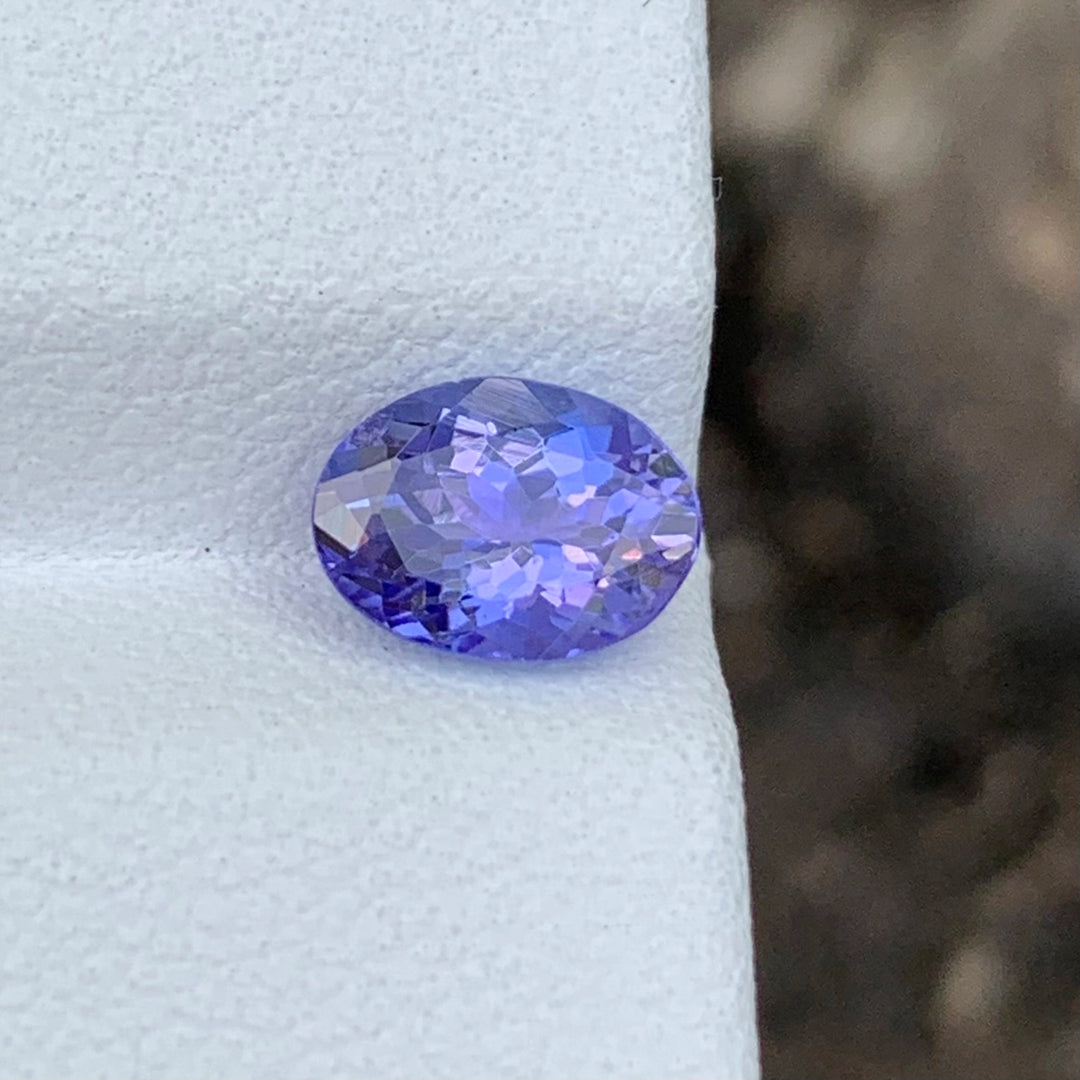 Tanzanite  violet blue 1.21 cts.