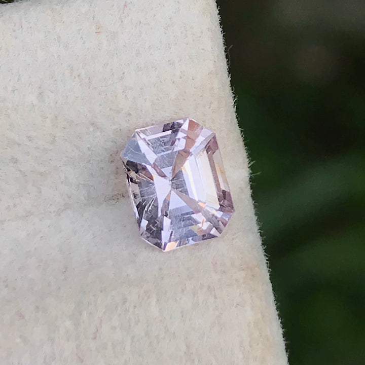 Spinel White 0.76 cts