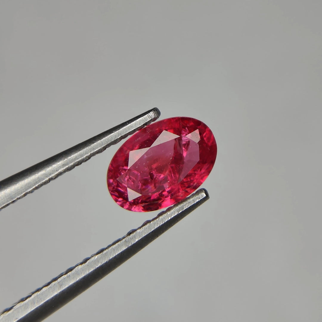 SPINEL PINKISH RED 0.40 CTS