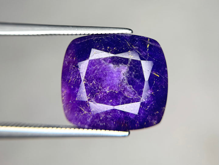 Hackmanite Rare 11.12 cts