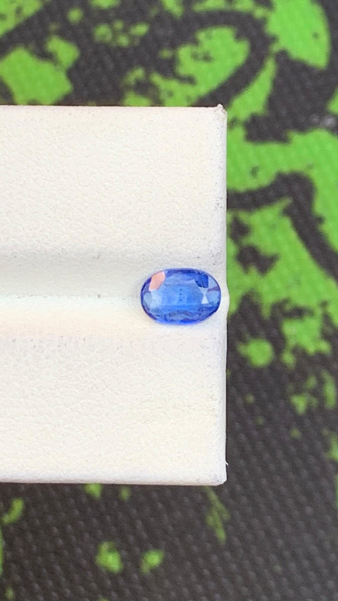 Tanzanite AAA0.80 Cts.