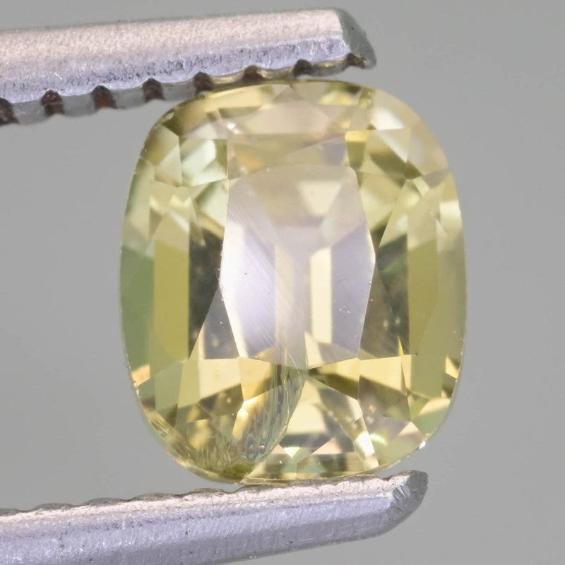 Tanzanite yellow color 1.15 cts.