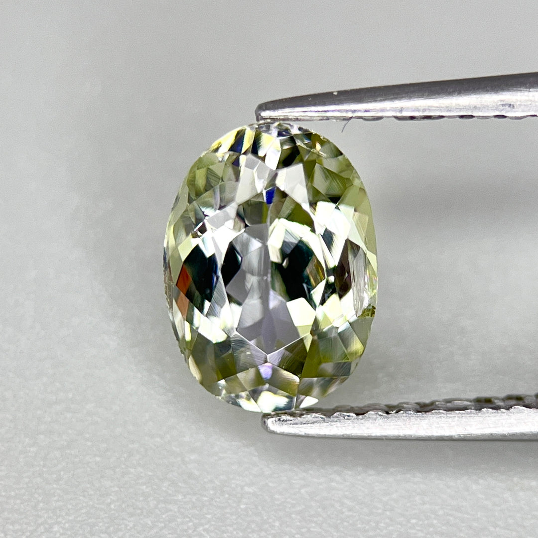 Tanzanite Rare Yellow green 1.37 cts.