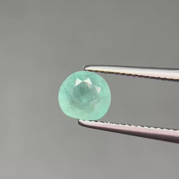 Grandidierite Oval  1.52 cts