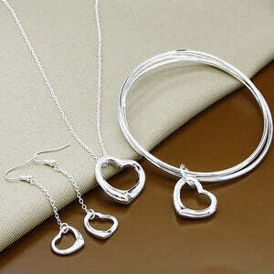 Elegant Tsavorite Gemstone Jewelry Set