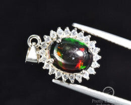 Opal Pendant 8.42 Carat