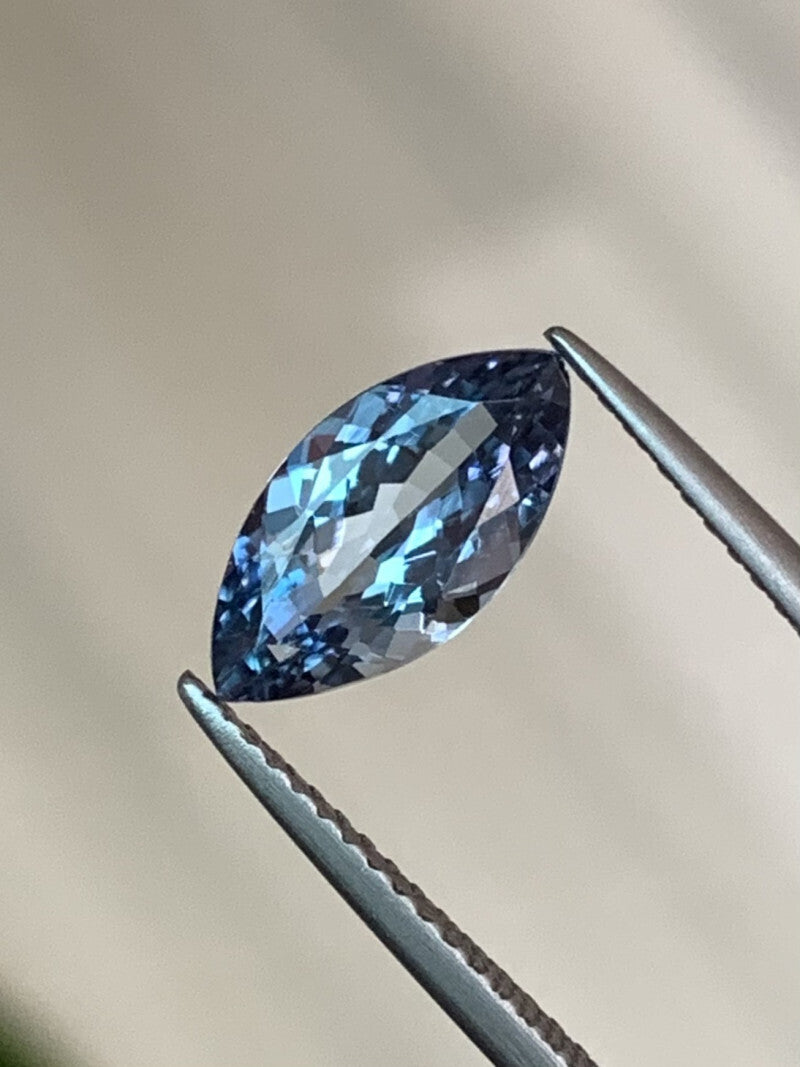 Premium 1.68 ct Tanzanite Gemstone - Top Grade Natural Blue/Violet Brilliance