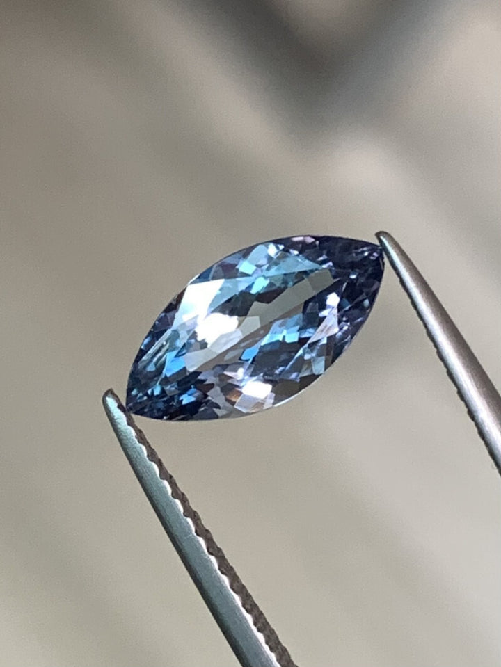 Premium 1.68 ct Tanzanite Gemstone - Top Grade Natural Blue/Violet Brilliance